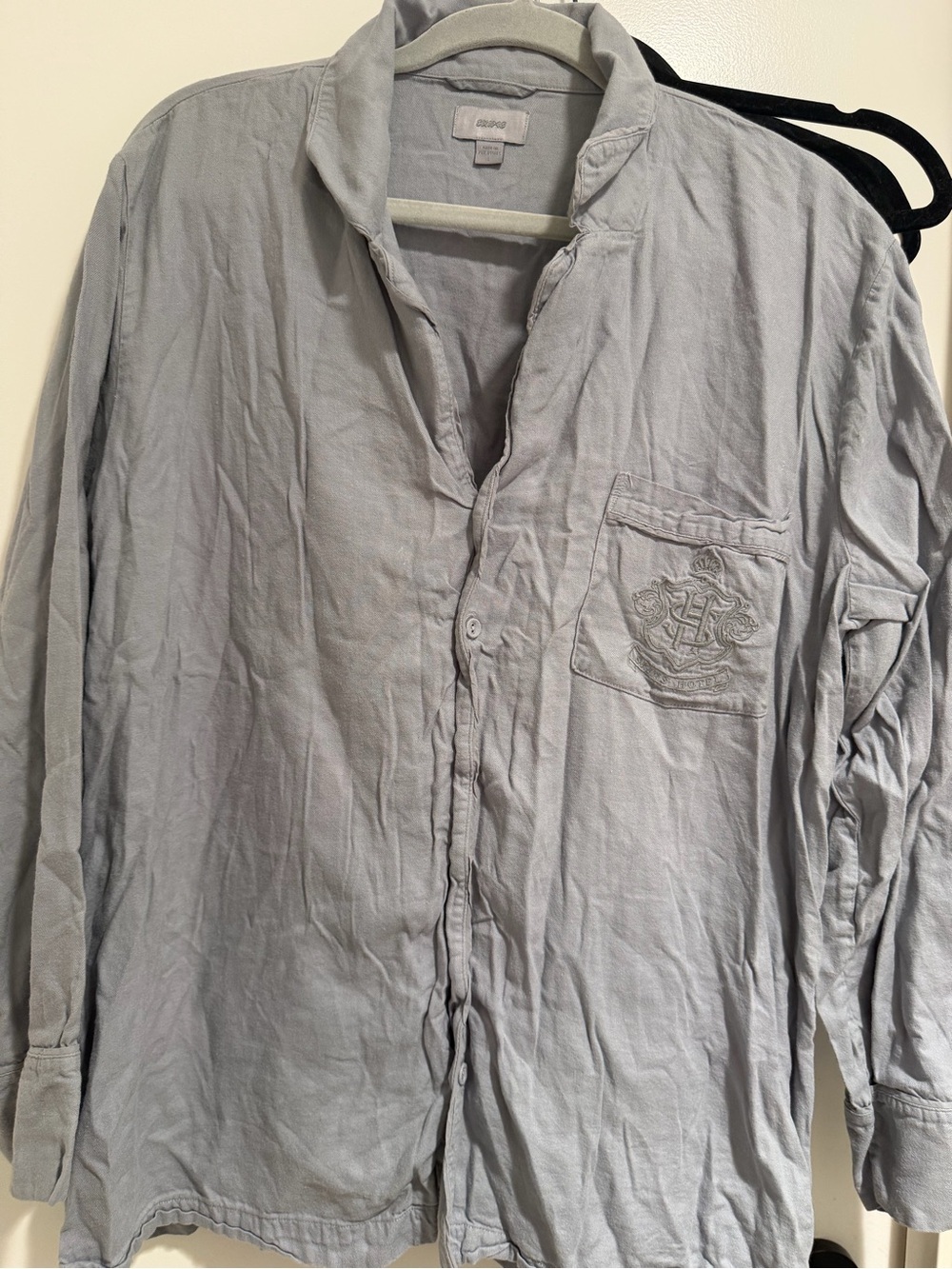 SKIMS Light Gray Casual Button-Down Shirt with Chest Pocket